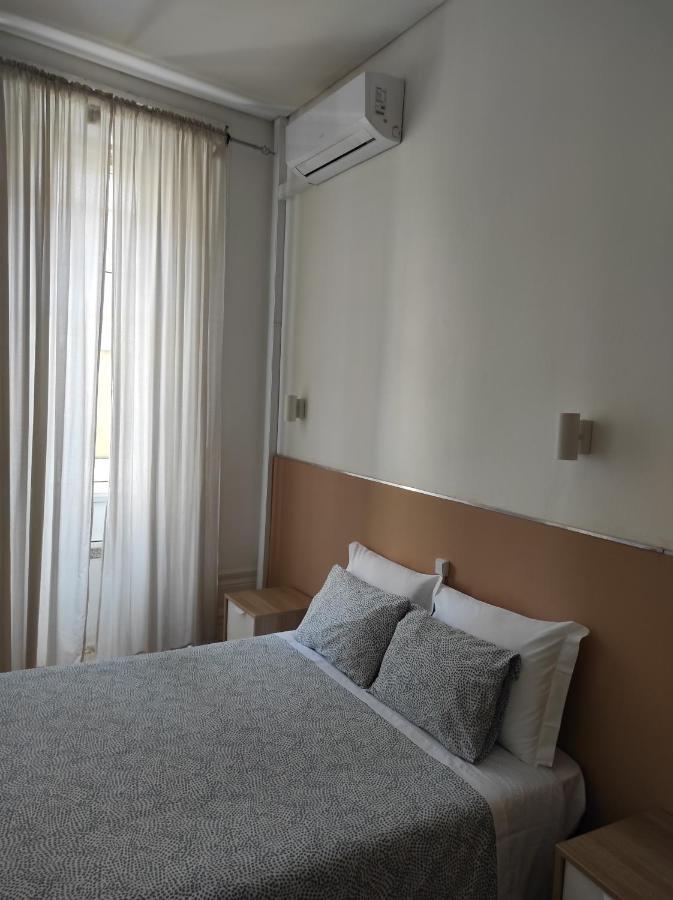 Lira Guest House B&B Porto Bilik gambar
