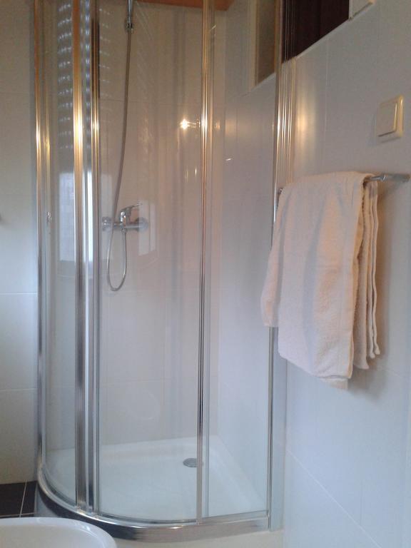 Lira Guest House B&B Porto Luaran gambar