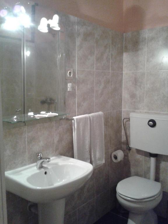 Lira Guest House B&B Porto Luaran gambar